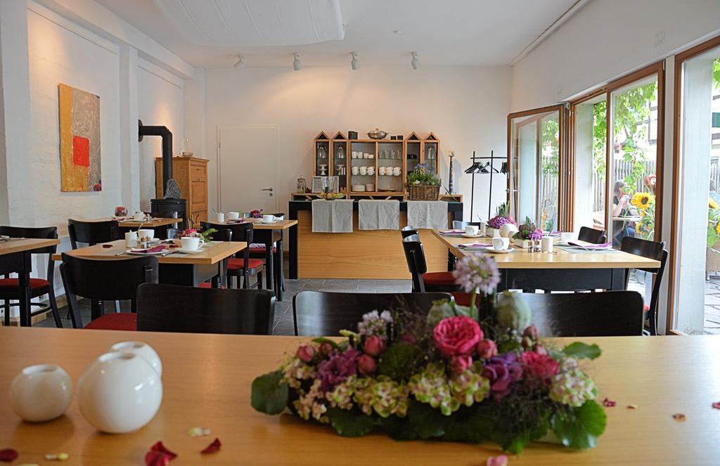 Hotel Schlafschoen Munden  Екстер'єр фото